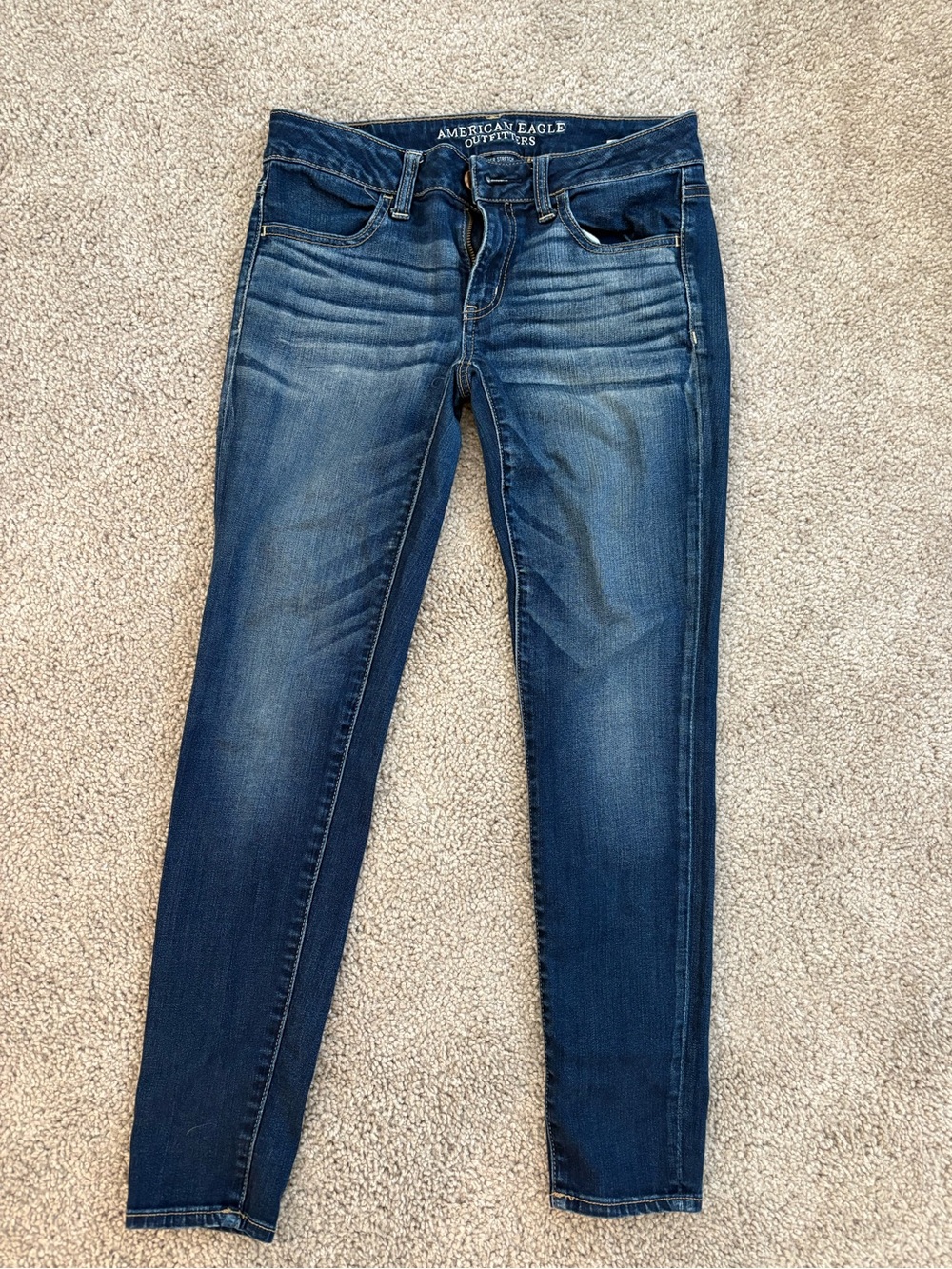 American Eagle Women’s Dark Blue Skinny Jeans